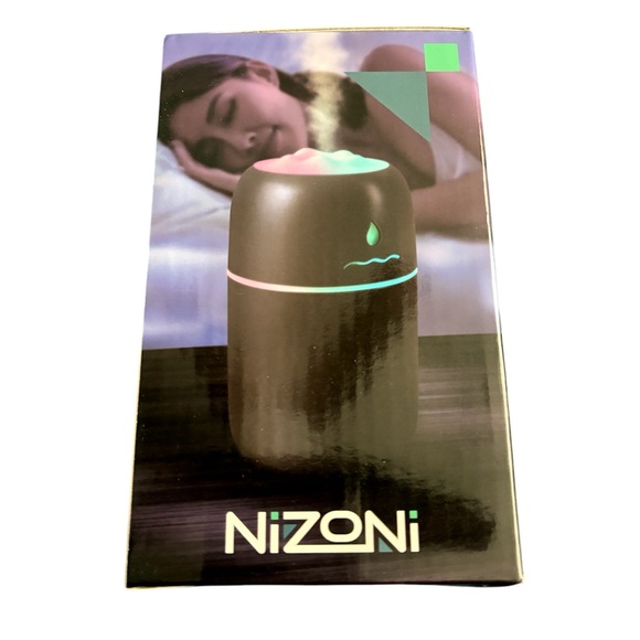 Mini Humidifier with LED Light NEW - Picture 2 of 5